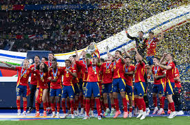 到E组的走 到E组的走